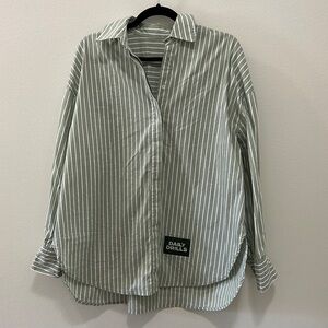 Daily Drills M/L Green and White Striped Button Down Shirt